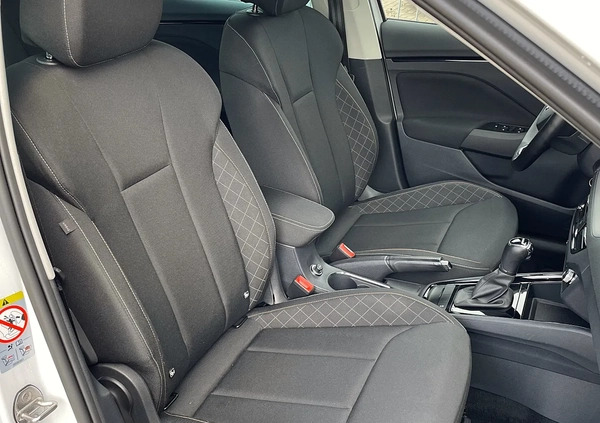 Skoda Kamiq cena 87900 przebieg: 24006, rok produkcji 2021 z Nieszawa małe 121